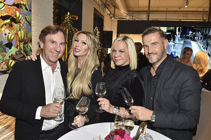 Ralph Piller, Sabine Piller, Birgit Fischer H&ouml;per und Mann - 15 Jahre Haarwerk M&uuml;nchen  Foto: BrauerPhotos / G.Nitschke 